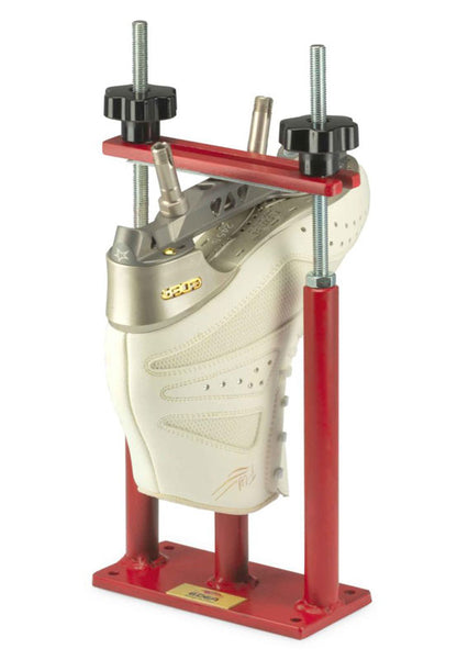 Edea machine for assembling wheeled frames